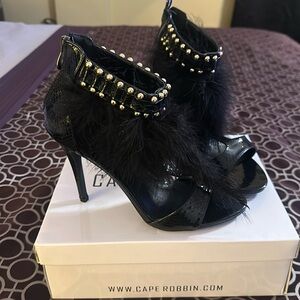 Cape Robbin Heels